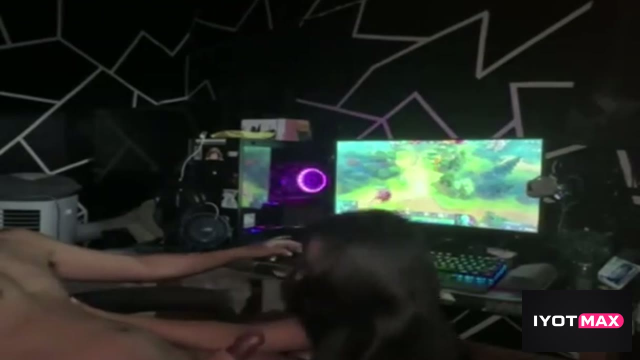 Laro laro habang may kunting kantutan