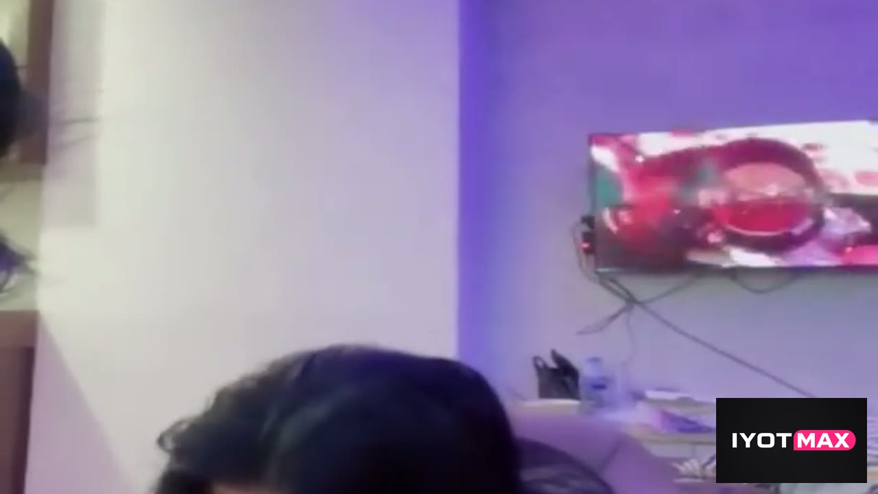 Gigil na gigil sa pag subo kay bryan